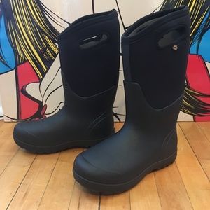 NWOT BOGS Neoclassic Tall Boots Women's Size 7